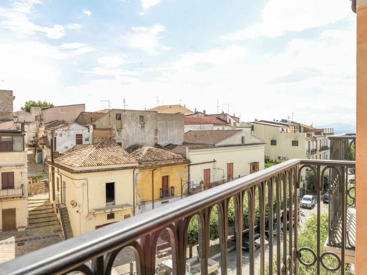 Palazzo Scelzi Hotel Aliano Buitenkant foto