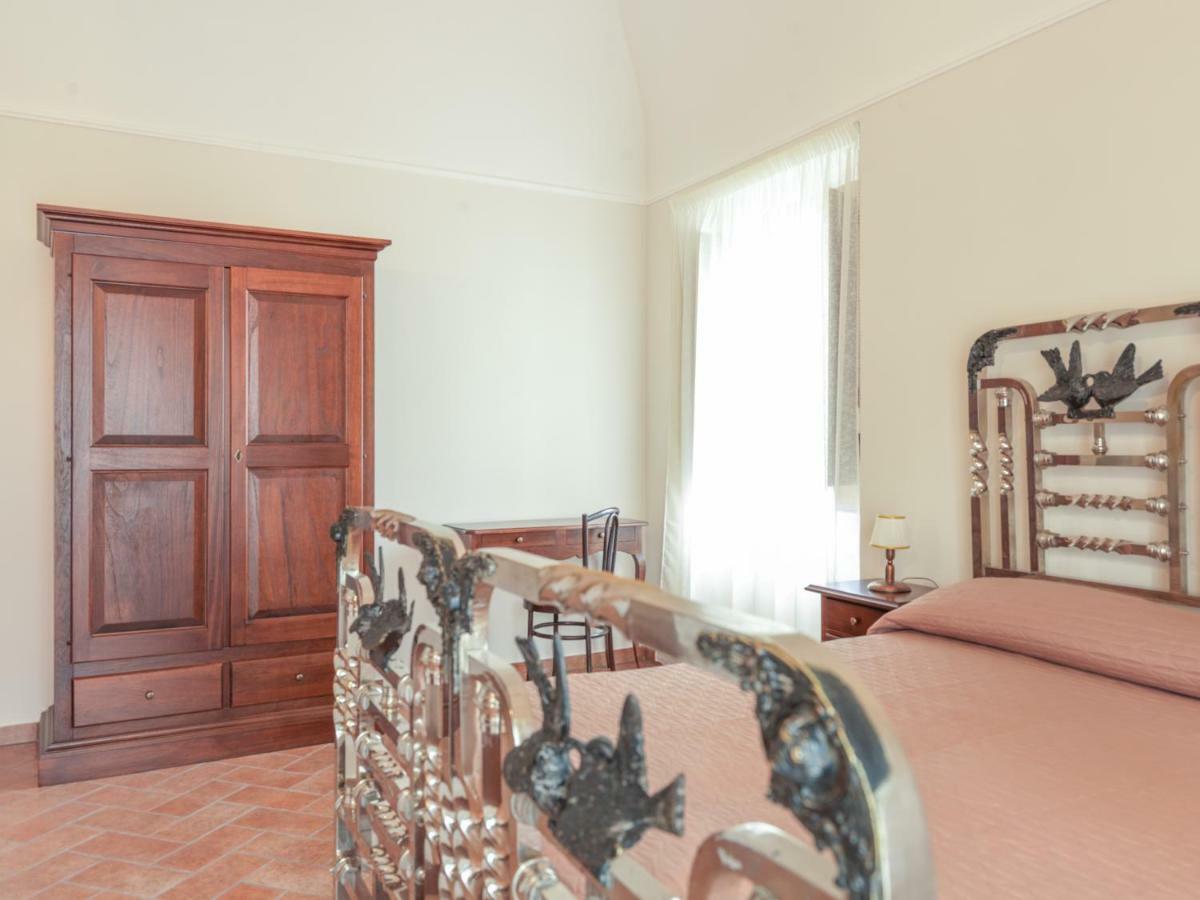 Palazzo Scelzi Hotel Aliano Buitenkant foto