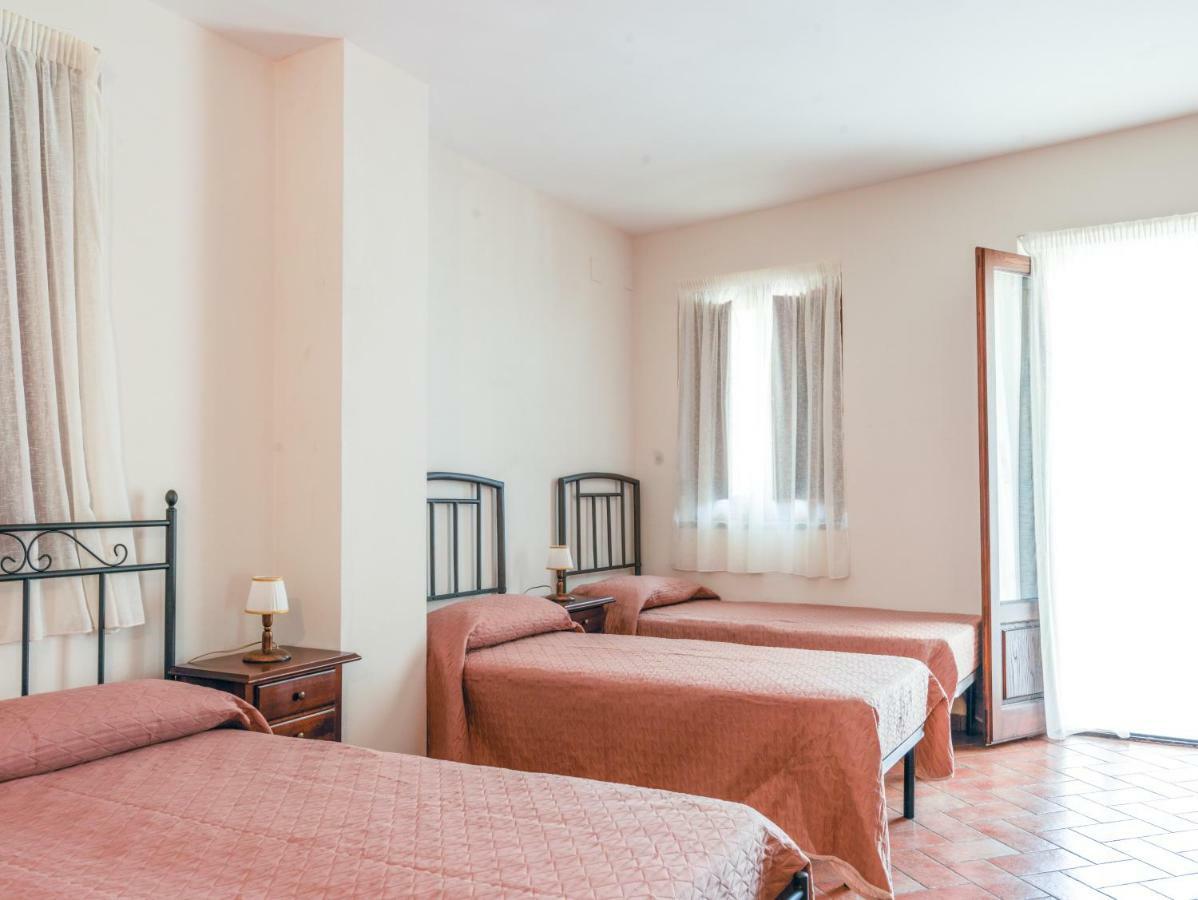 Palazzo Scelzi Hotel Aliano Buitenkant foto